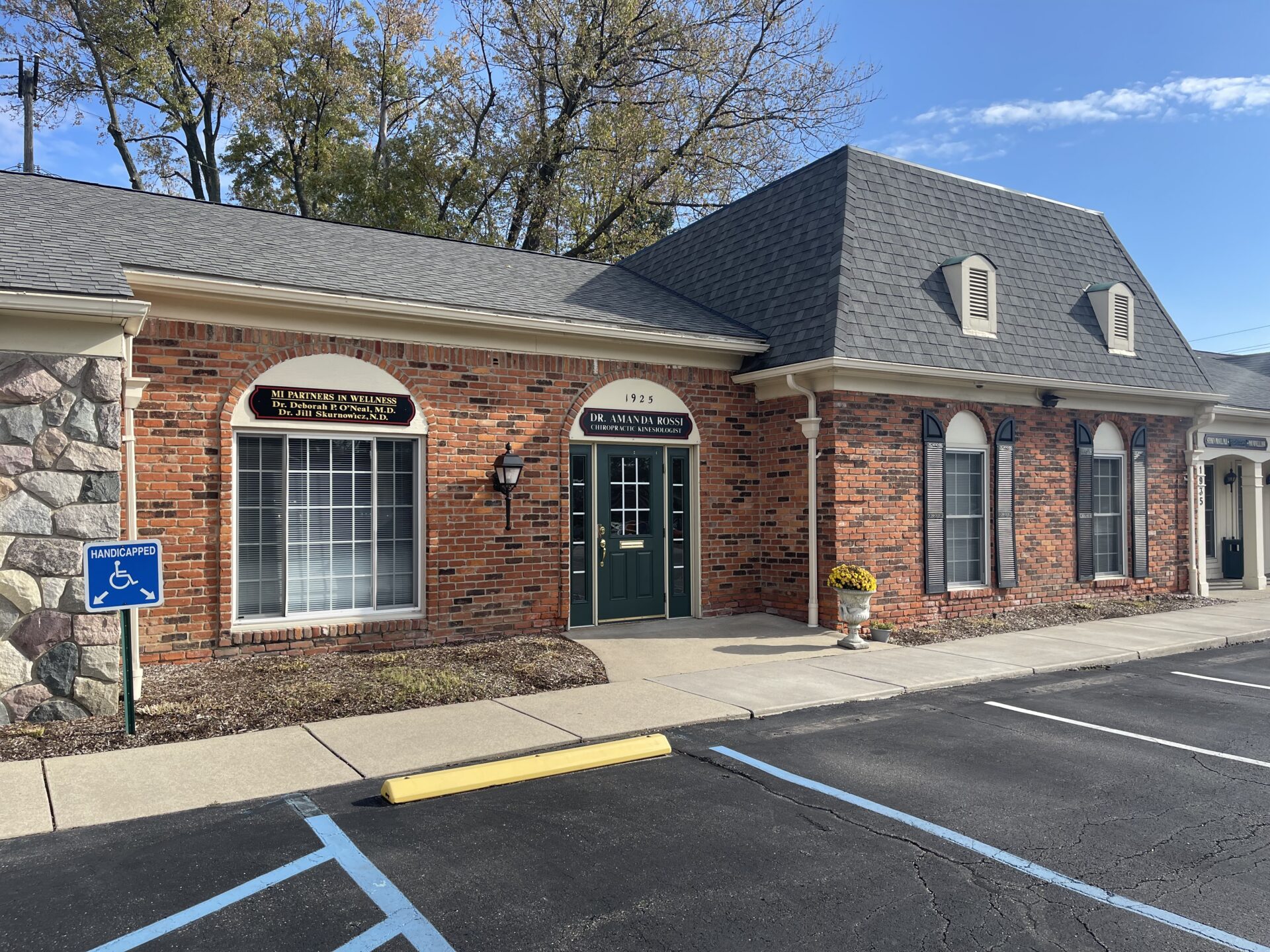 Natural Care Institute office exterior in Birmingham, MI